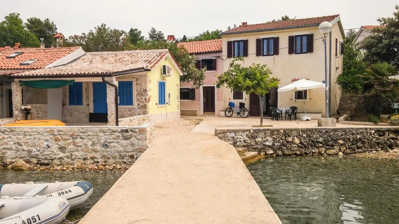 Holiday House Punta Blue & Orange 5M From The Sea, Island Cres Punta Kriza
