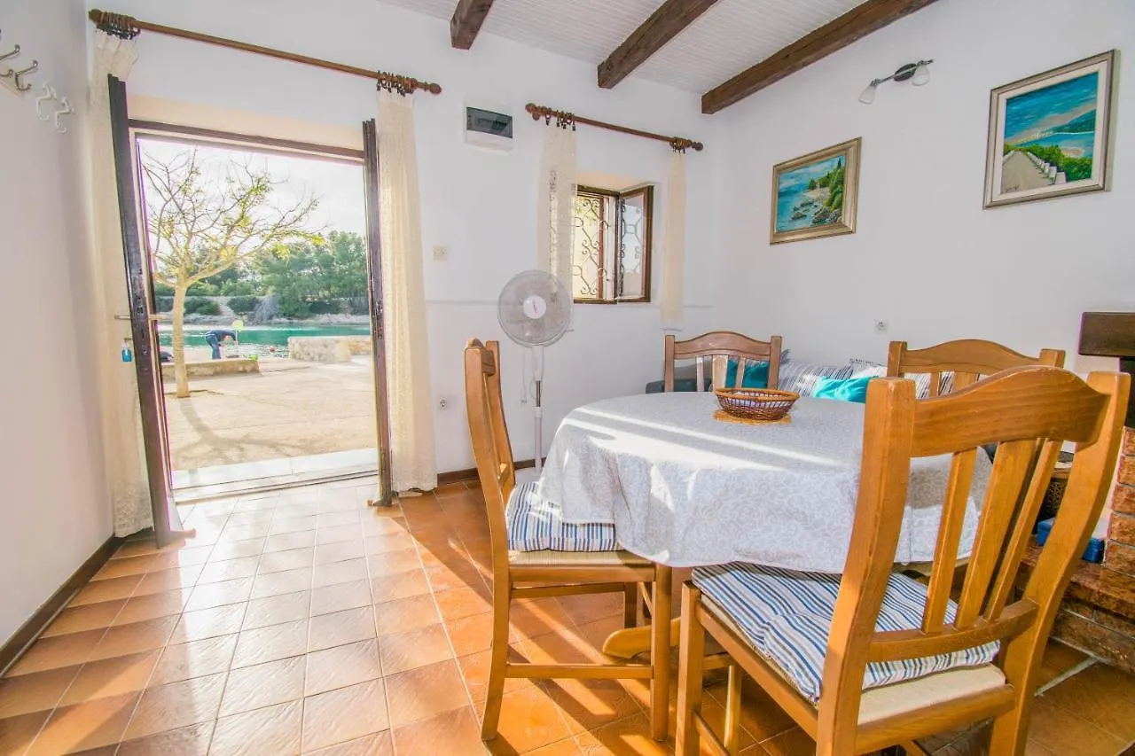 Holiday House Punta Blue & Orange 5M From The Sea, Island Cres Punta Kriza