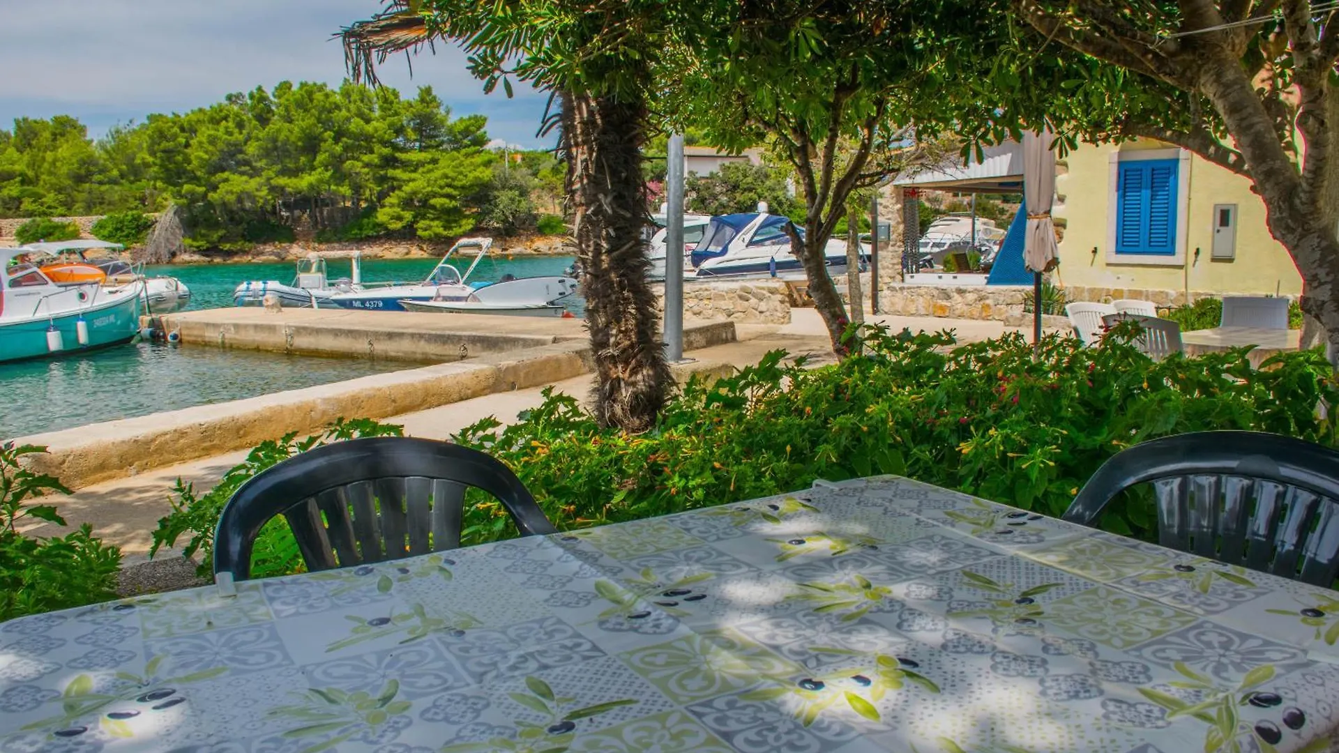 Apartment Holiday House Punta Blue & Orange 5M From The Sea, Island Cres Punta Kriza Croatia